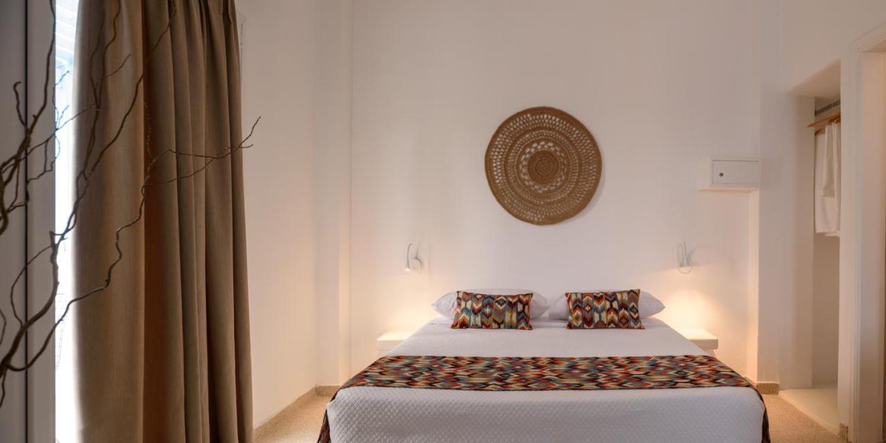Cal Day Rooms Santorini Perissa  Bagian luar foto