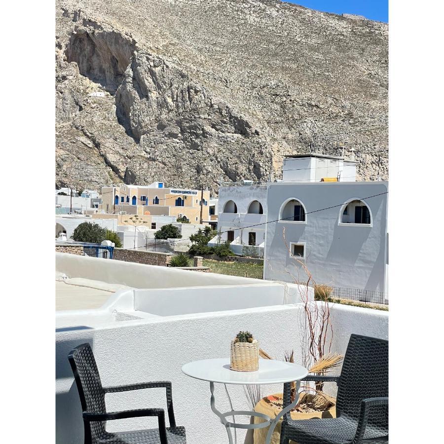 Cal Day Rooms Santorini Perissa  Bagian luar foto