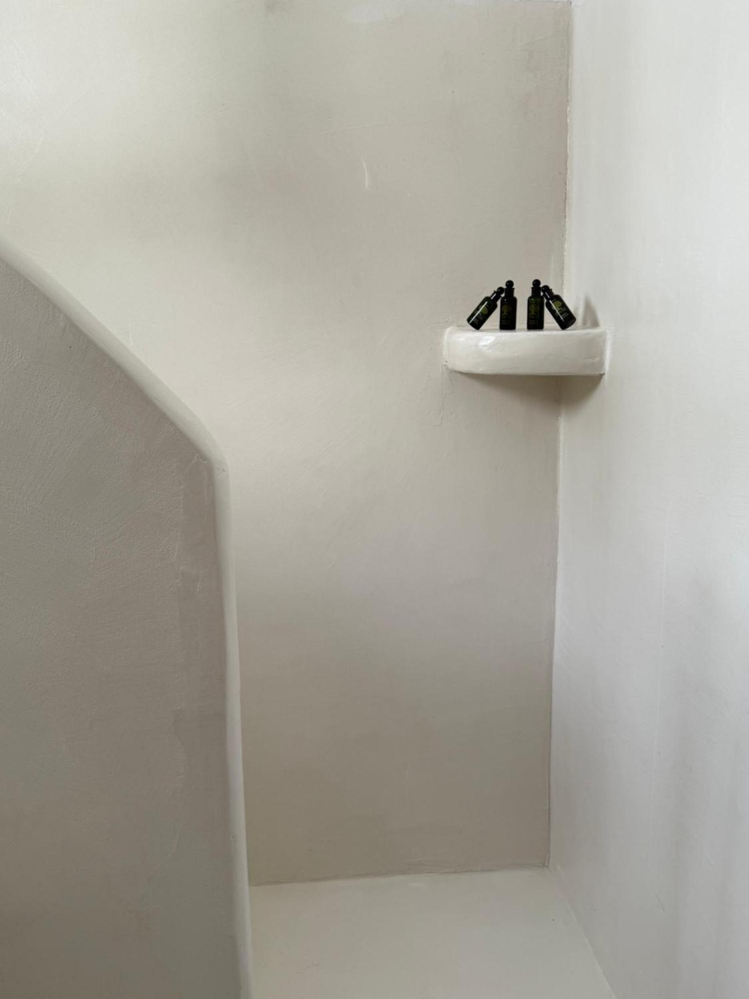Cal Day Rooms Santorini Perissa  Bagian luar foto